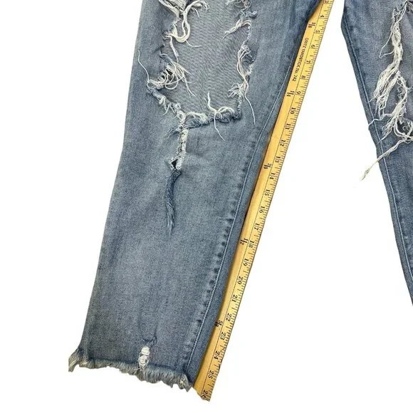 Buckle BKE Mom Jeans Women's Size 31 Blue Mid Rise Distressed Stretch Denim - Picture 3 of 7